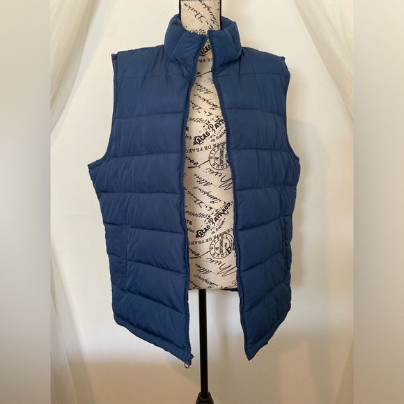 GAP Large Blue Puffer Vest - Picture 5 of 13